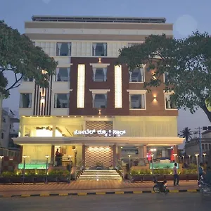 Q ! Star Hotel Mysore